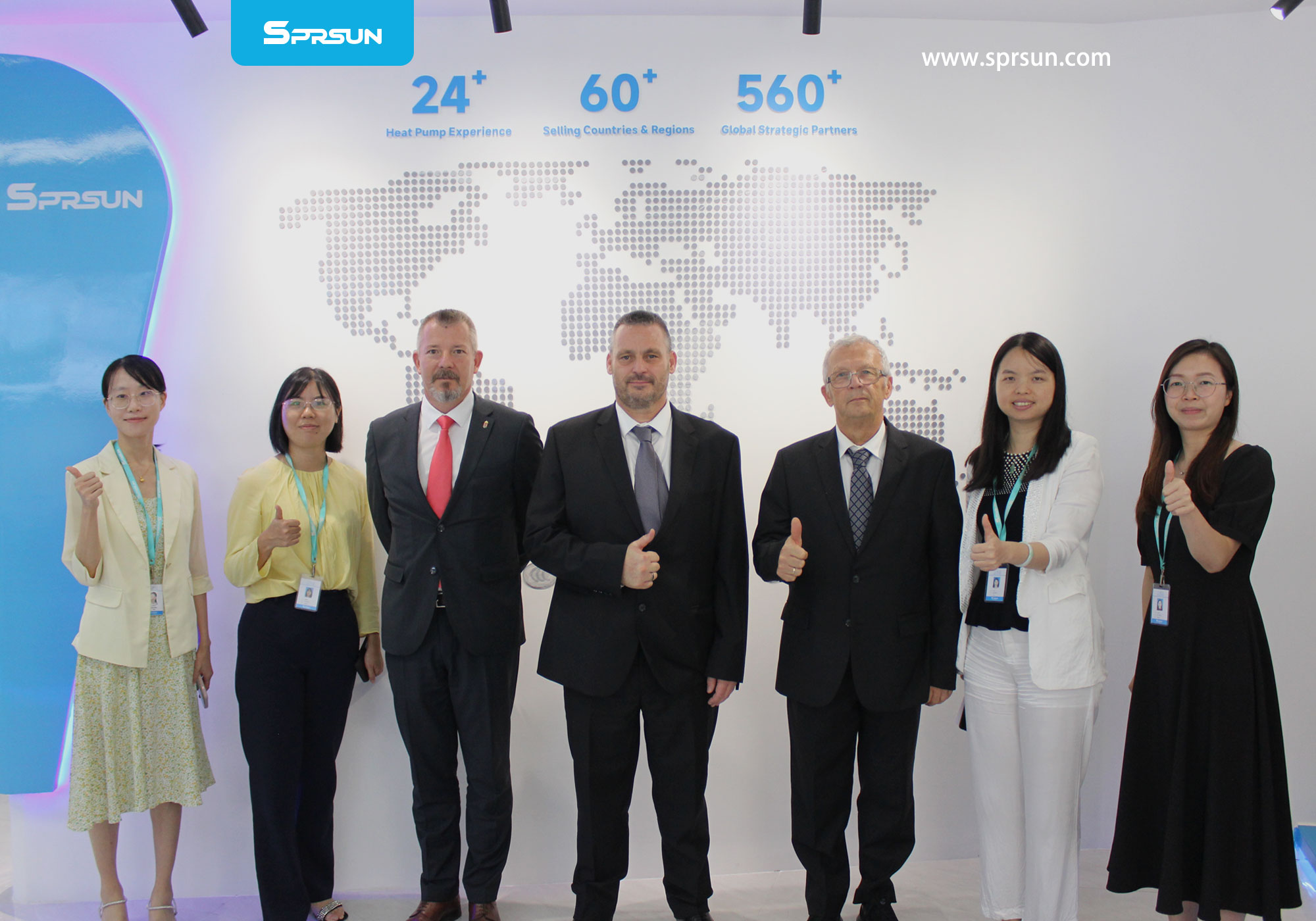 SPRSUN accélère sa localisation mondiale en signant un accord de distribution hongrois avec Ket Kor Kft
