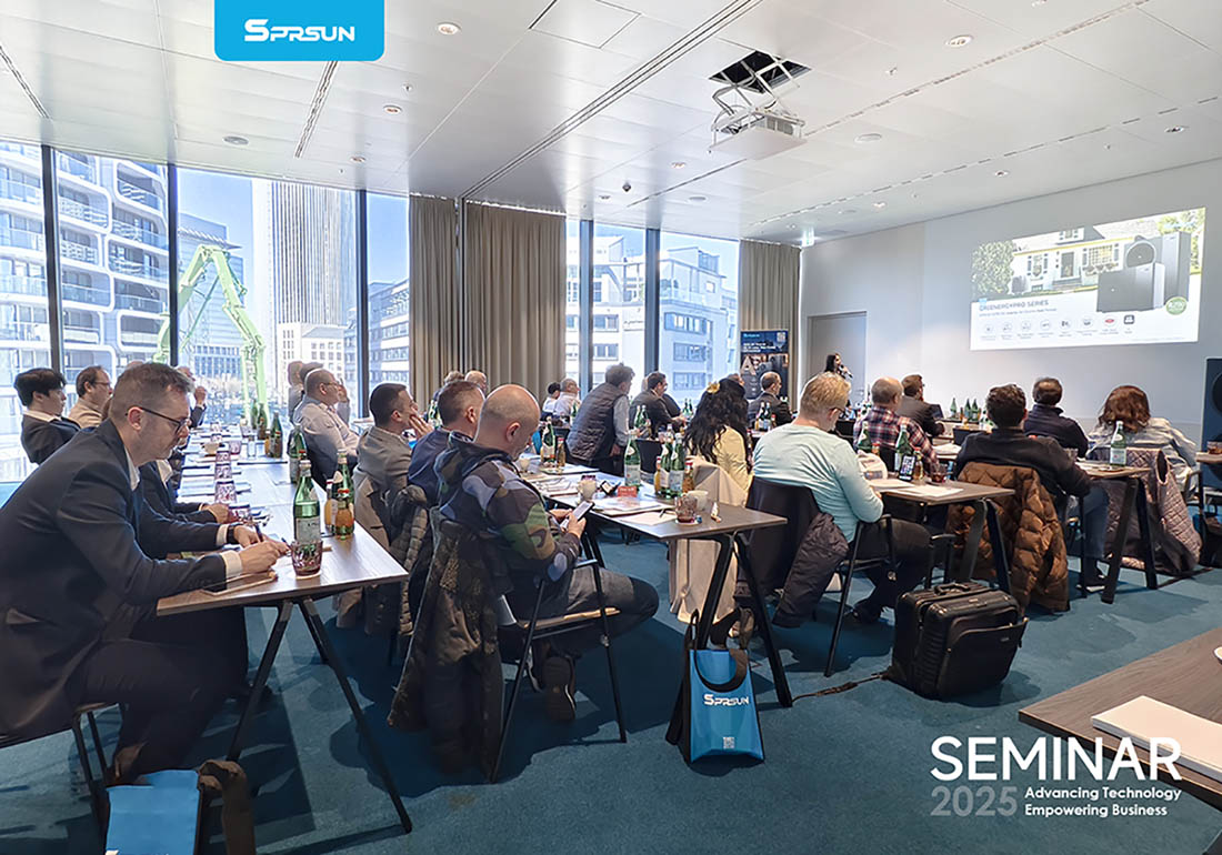 Les clients européens participent au séminaire SPRSUN